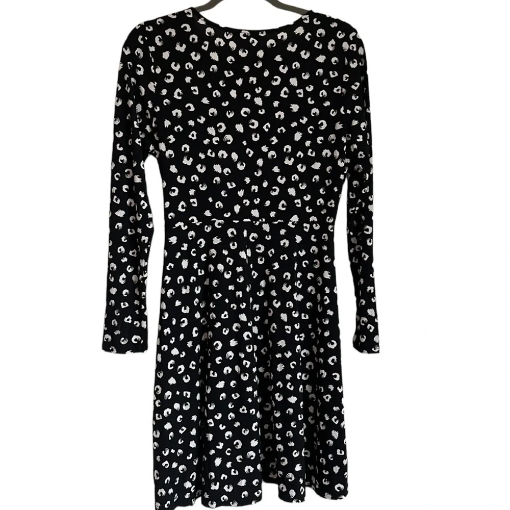 Hailey 23 Faux Wrap Midi Dress NWT Medium - Picture 4 of 4